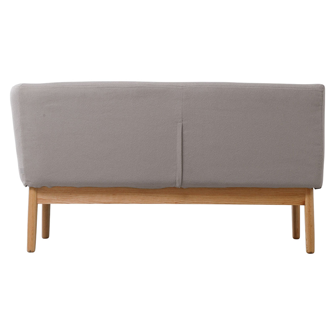 グレーベージュ