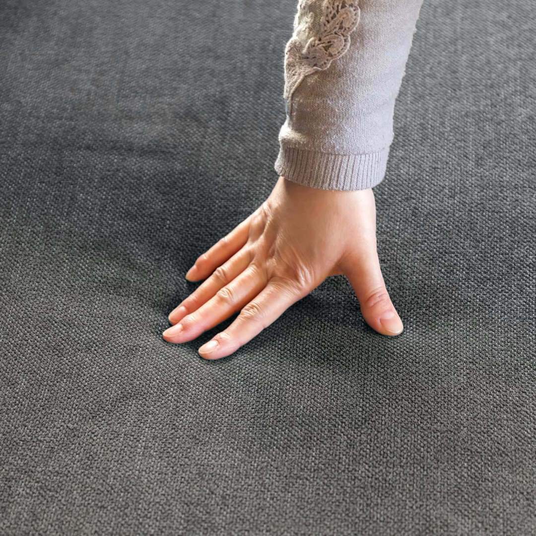 ダークベージュ