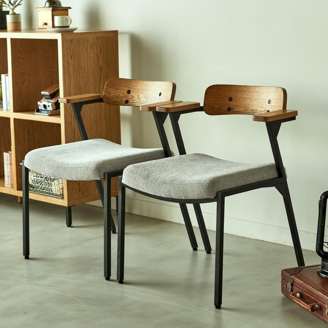 グレー×ダークグレー