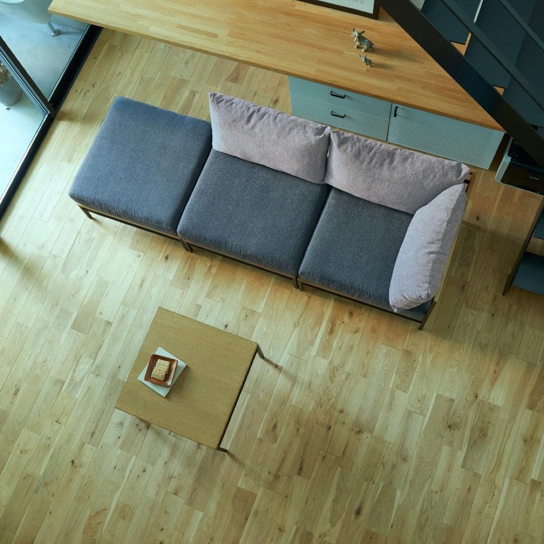 サンドベージュ