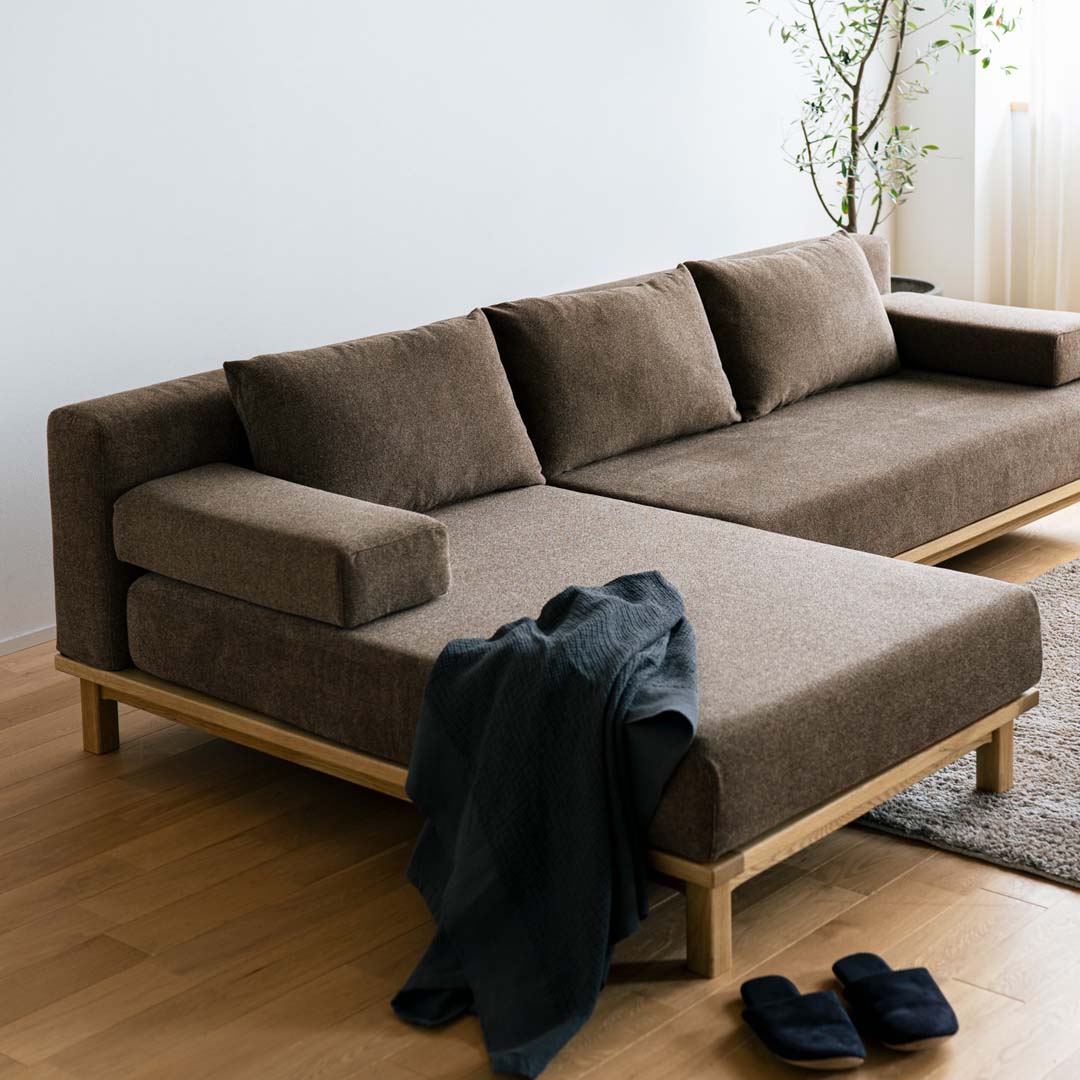 ライトブラウン