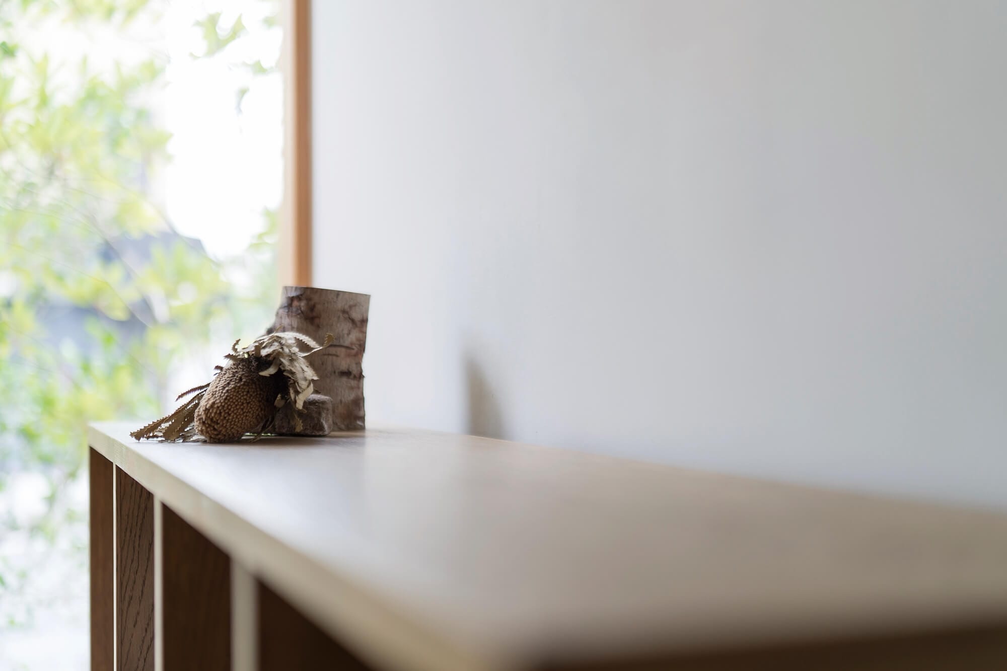 木目がもたらすリラックス効果 ADRS アレックス シェルフ Mサイズ ナチュラル