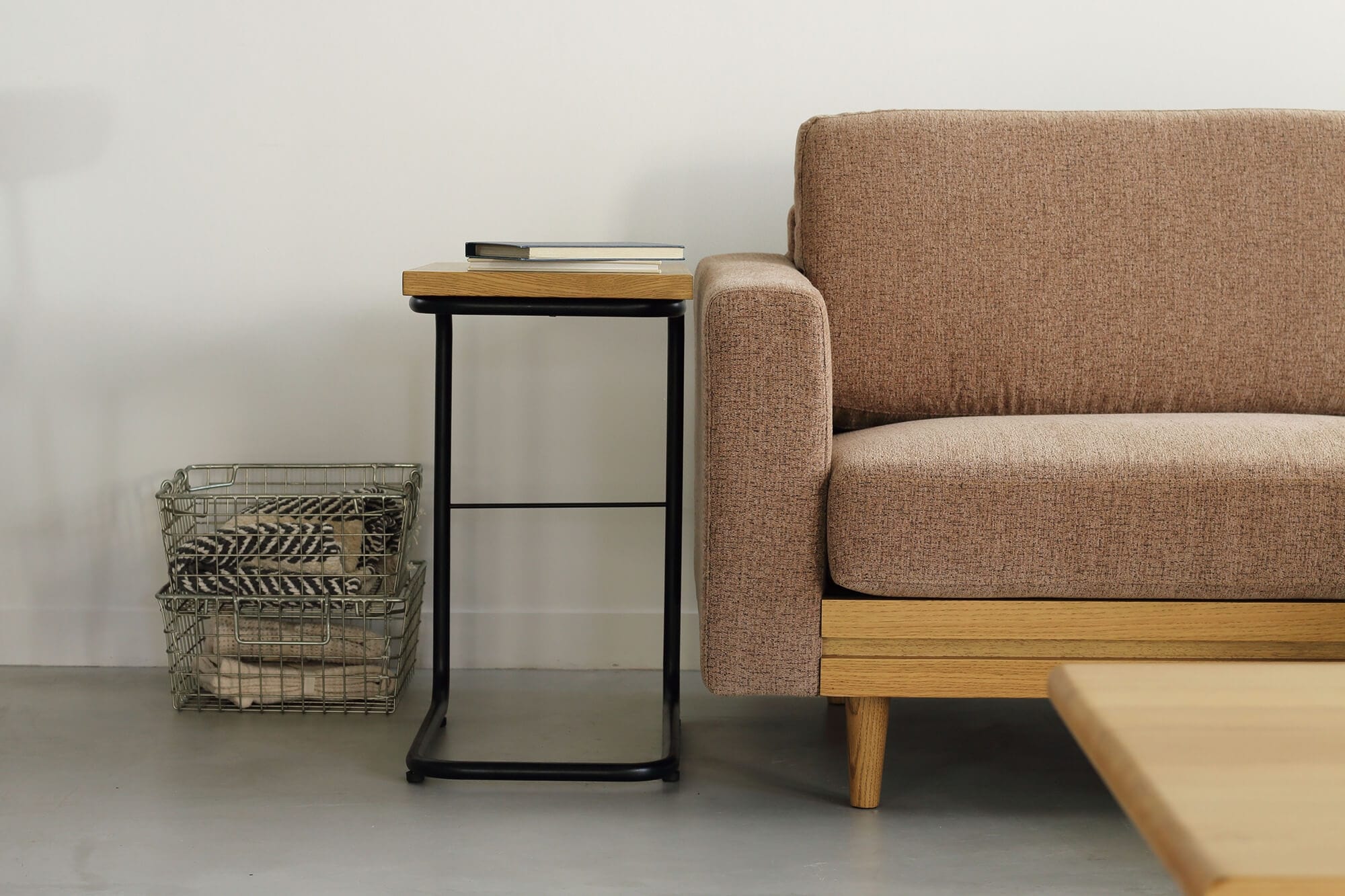 昔ながらのデザイン ADRS エレン サイドテーブル ナチュラル