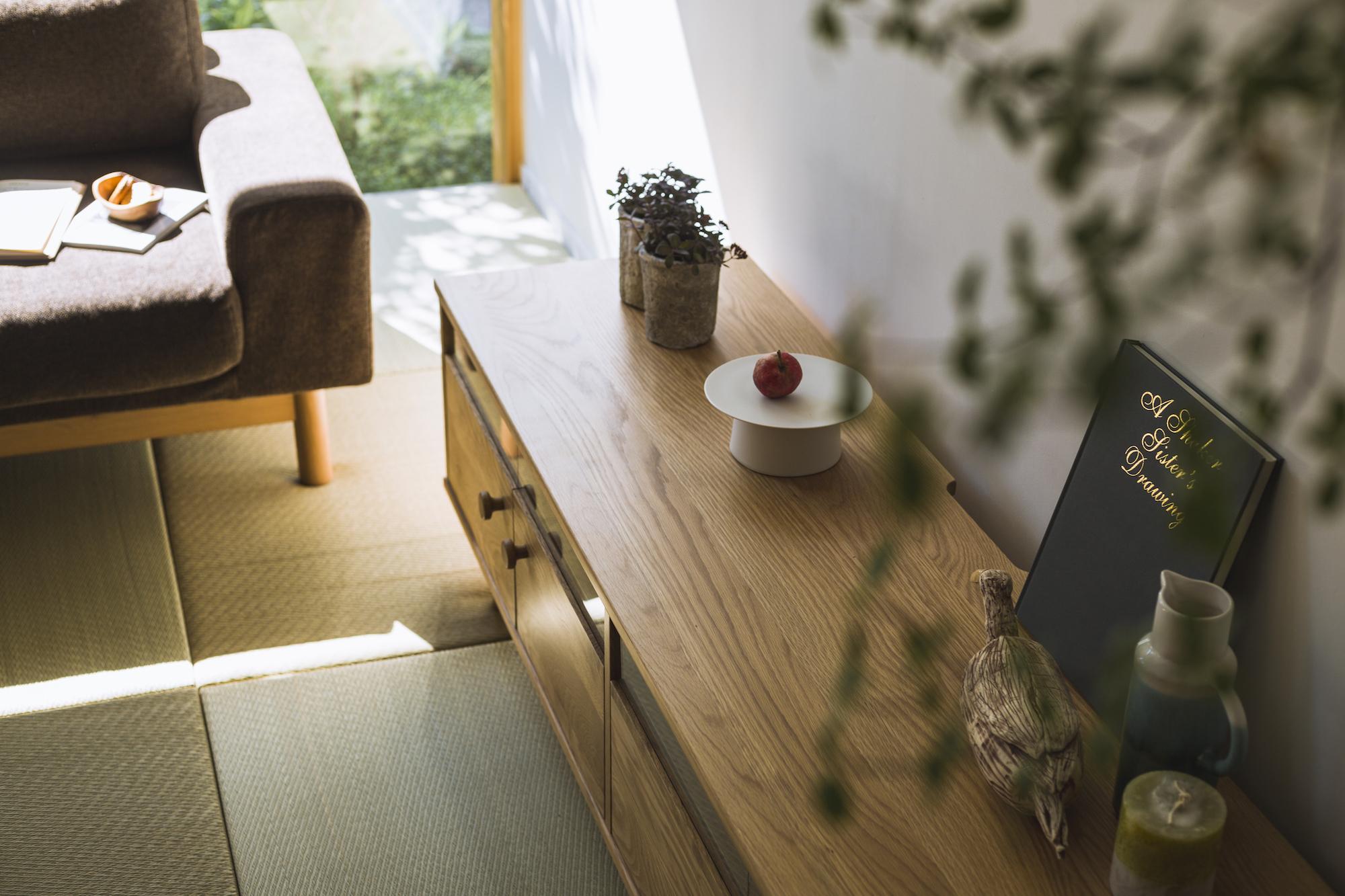 コードが通せるスリット SIEVE ハイライト ローボード ナチュラル