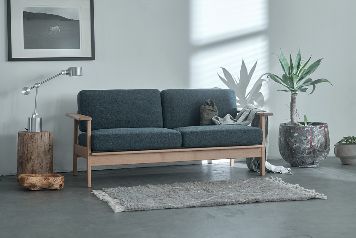 個性的な木製フレームのソファ SIEVE パート ソファ 2人掛け ブラック