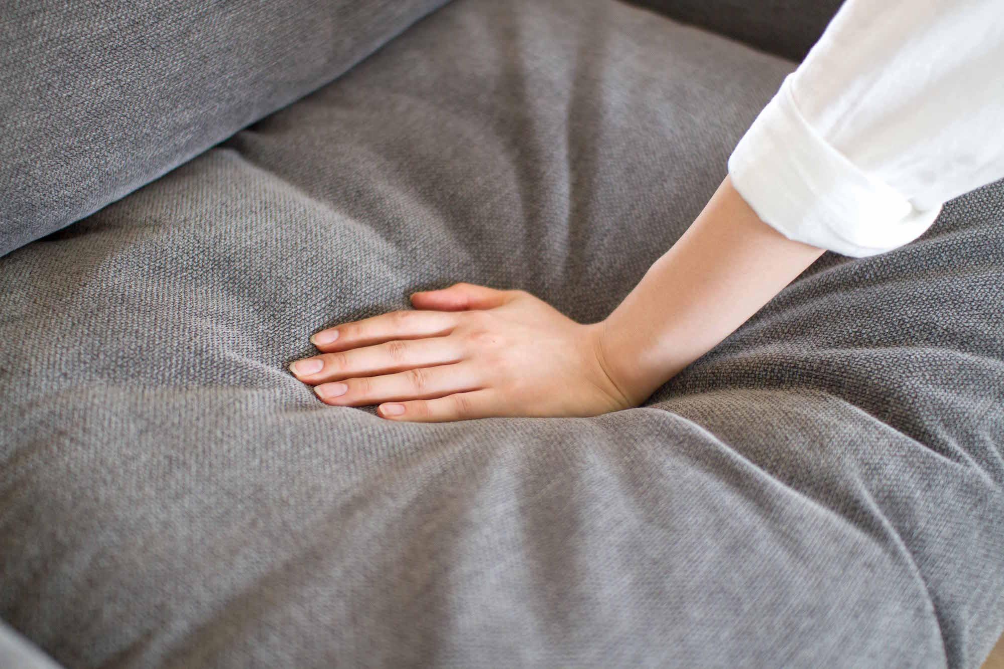 柔らかく優しい座り心地のソファ SIEVE バージュ ソファ 2人掛け グレー