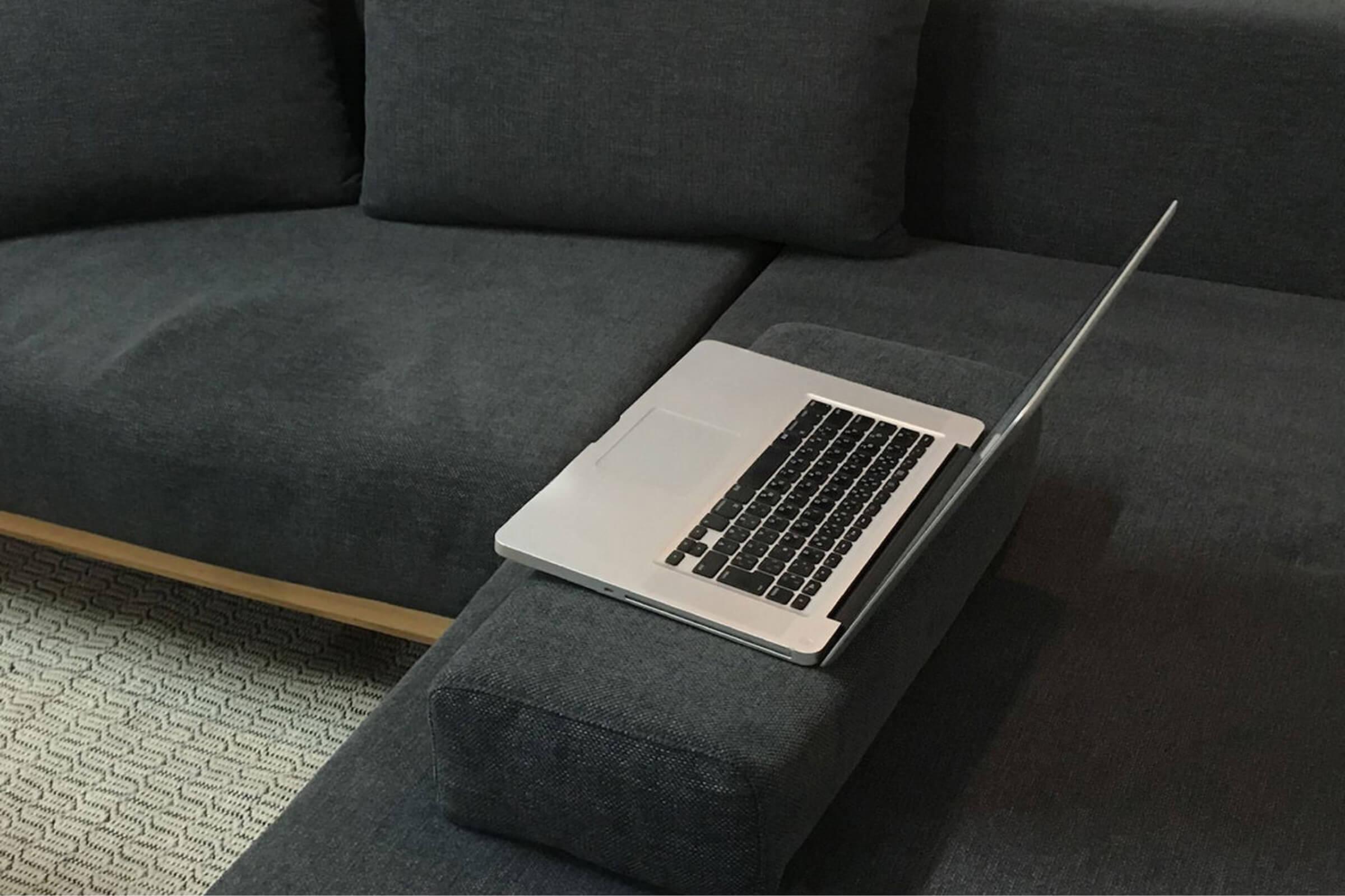 利便性の高い肘クッション SIEVE レクトユニットソファ 1人掛け ライトブラウン