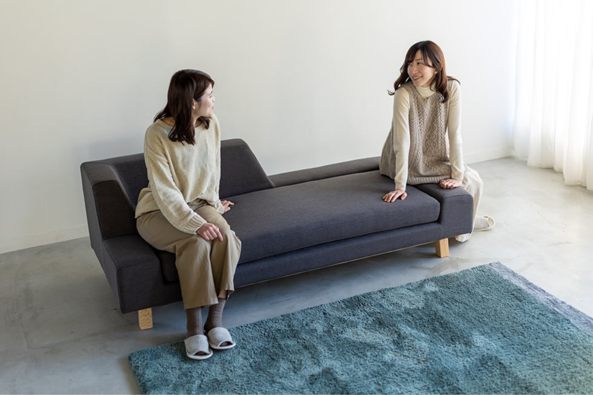 様々なくつろぎ方を シフトソファ 左背 ベージュ