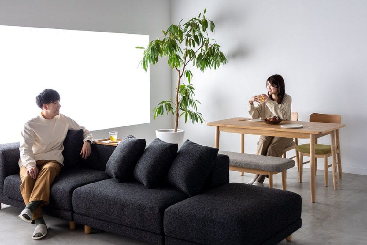 お部屋を広く見せるローバックソファ SIEVE スナグユニットソファ 右肘 ブルー